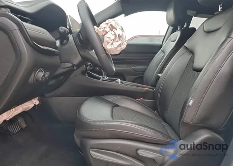 2024 Jeep Compass Latitude z USA, uszkodzony, nr VIN 3C4NJDBNXRT576553